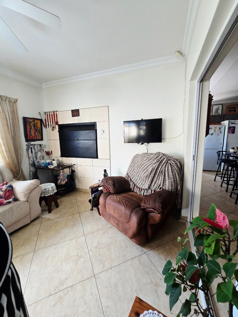 3 Bedroom Property for Sale in Flimieda North West